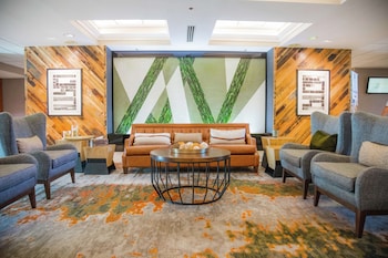 embassy suites by hilton lexington green
