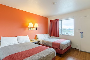 motel 6 rock springs wy