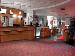 ibis martigues
