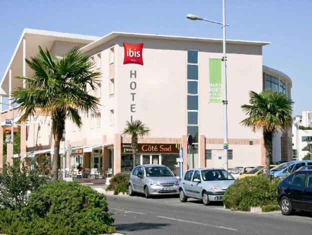 ibis martigues