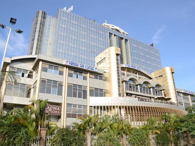 the panari hotel near jomo kenyatta international airport