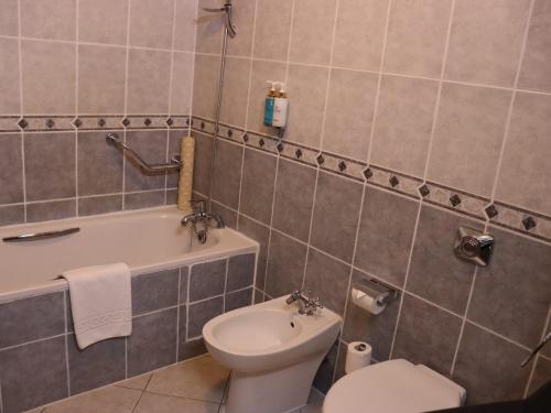 the panari hotel near jomo kenyatta international airport