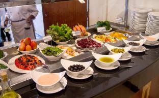 the panari hotel near jomo kenyatta international airport