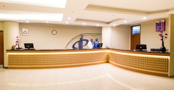 the panari hotel near jomo kenyatta international airport