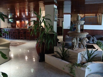 la mada hotel