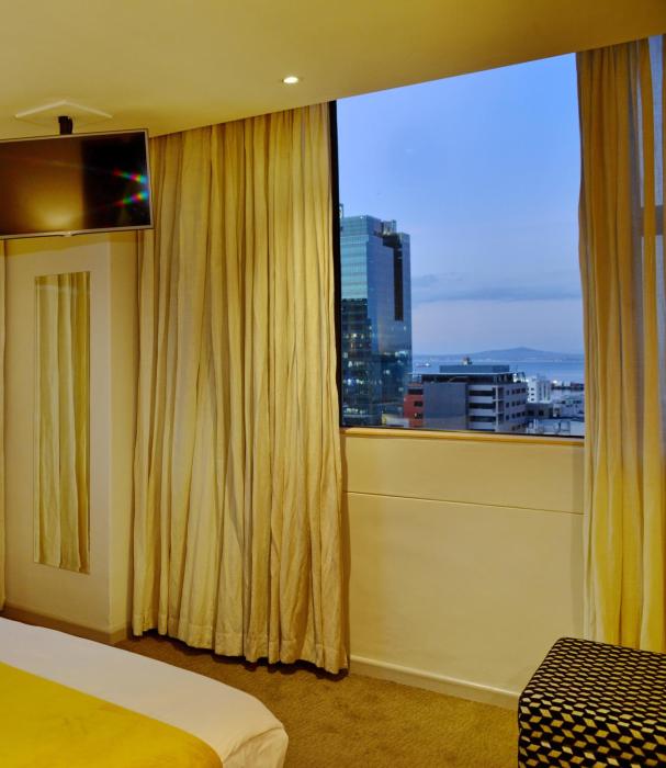 cresta grande cape town