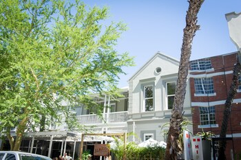 hippo boutique hotel