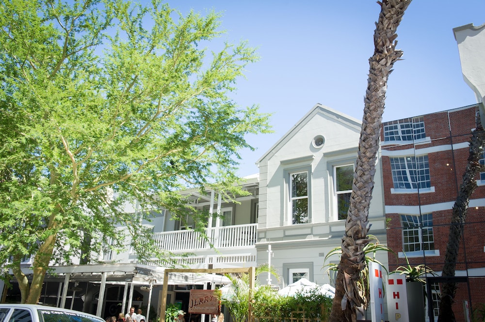 hippo boutique hotel