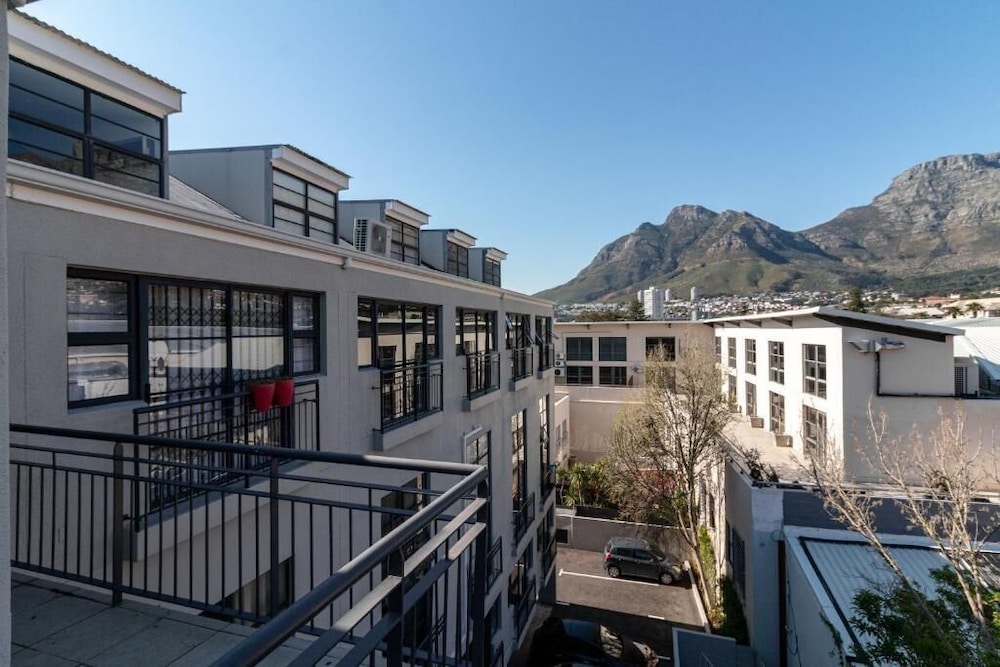 hippo boutique hotel