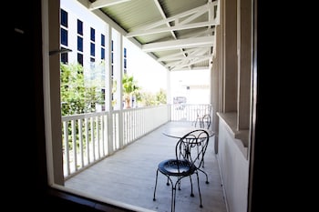 hippo boutique hotel