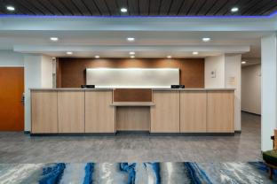 fairfield inn and suites by marriott atlanta stonecrest
