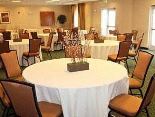 fairfield inn and suites by marriott atlanta stonecrest