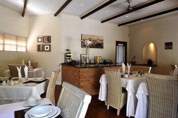 Gable Manor,Cape Winelands>>Cape Town,4 star