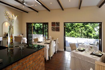 Gable Manor,Cape Winelands>>Cape Town,4 star