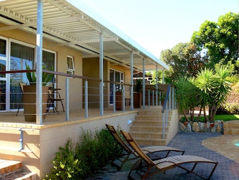 Hajo's Lodge & Spa,Milnerton>>Cape Town,4 star