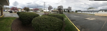 days inn by wyndham livonia canton detroit