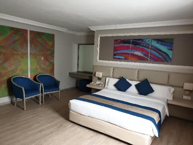 kingwood hotel