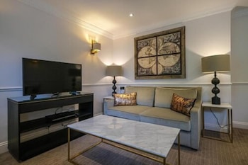 collingham serviced apartments
