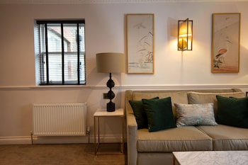 collingham serviced apartments