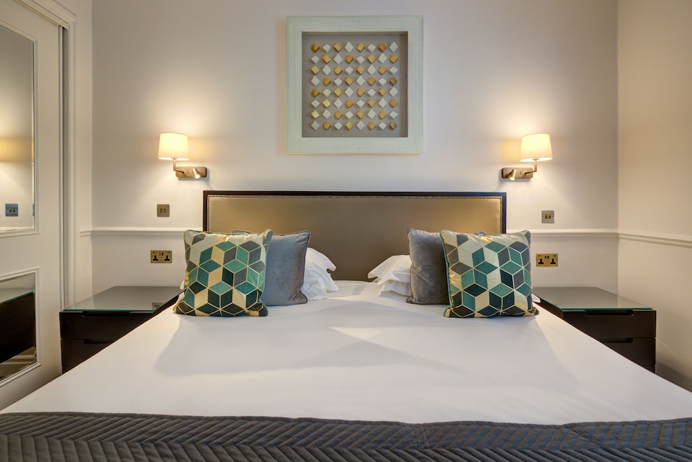 collingham serviced apartments