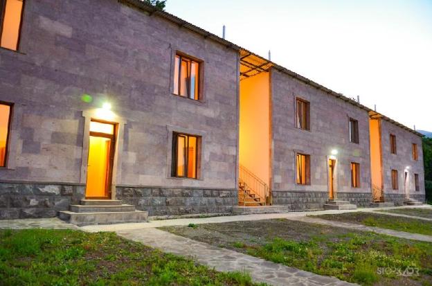 yeghevnut hotel