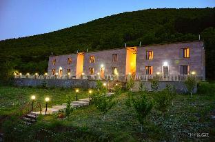 yeghevnut hotel