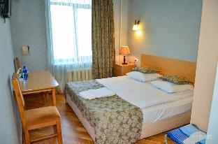 yeghevnut hotel
