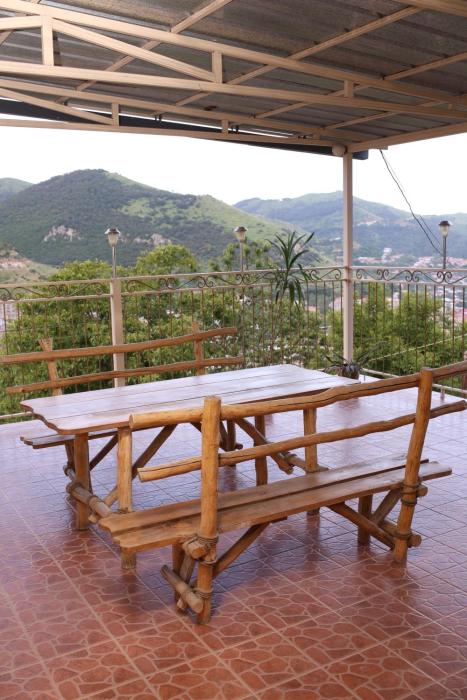 yeghevnut hotel