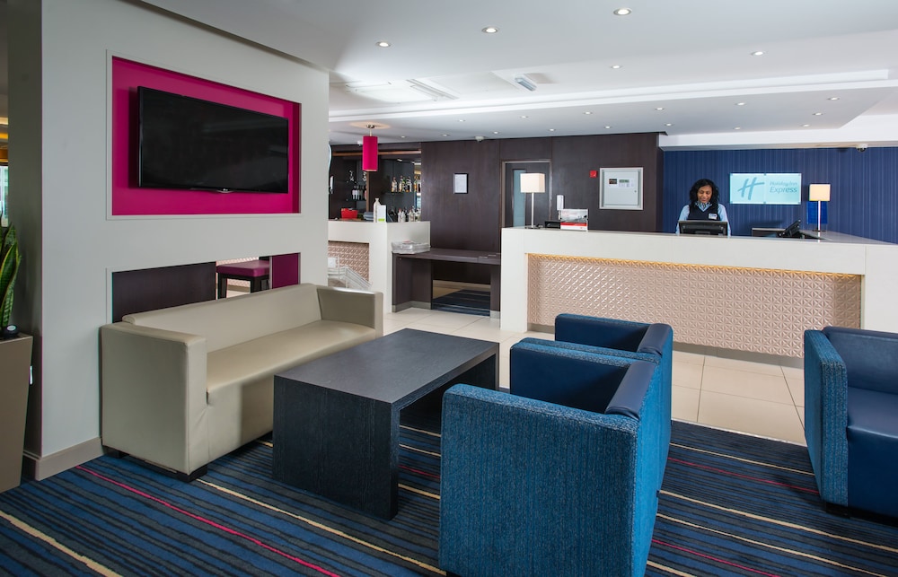 holiday inn express london wandsworth by ihg