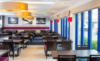 holiday inn express london wandsworth by ihg