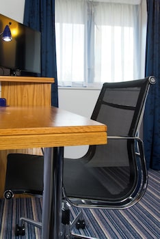 holiday inn express london wandsworth by ihg