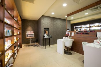 the mere golf resort and spa