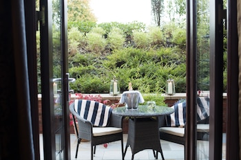 the mere golf resort and spa