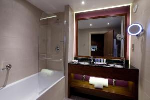 the mere golf resort and spa