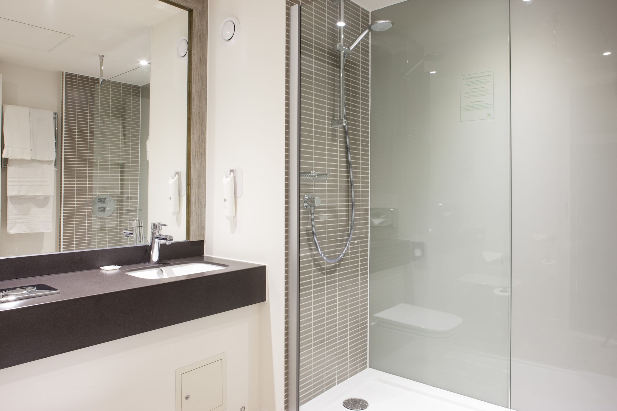 holiday inn lincoln by ihg