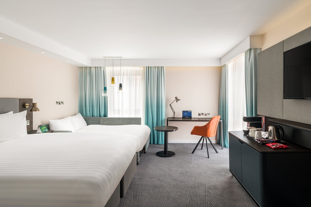 holiday inn lincoln by ihg