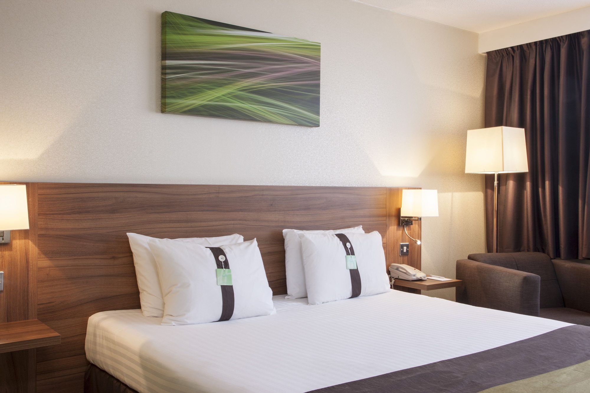 holiday inn lincoln by ihg