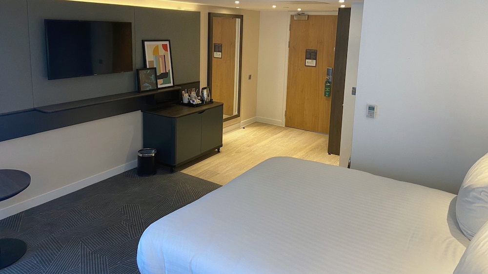 holiday inn lincoln by ihg