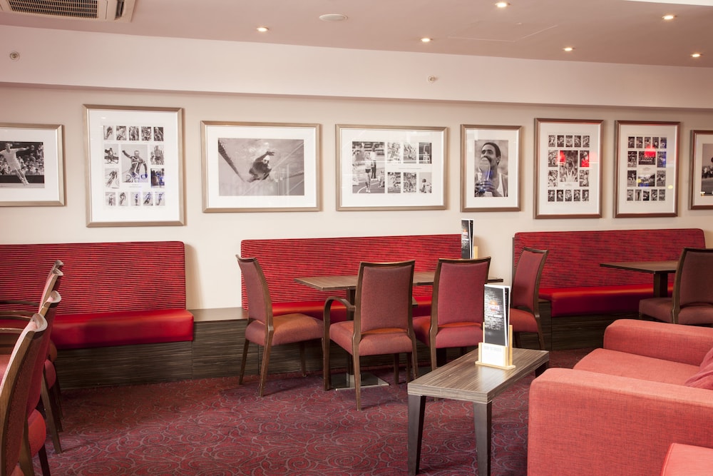 holiday inn lincoln by ihg