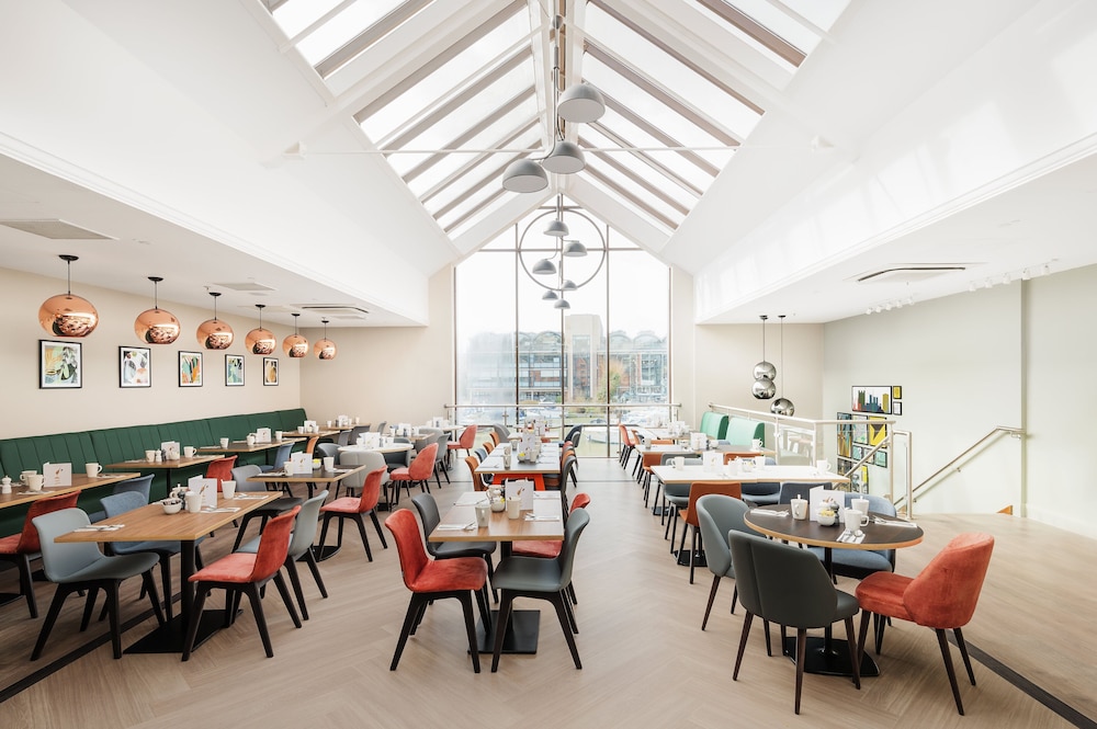 holiday inn lincoln by ihg