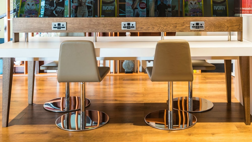 holiday inn lincoln by ihg