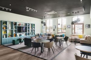 holiday inn lincoln by ihg