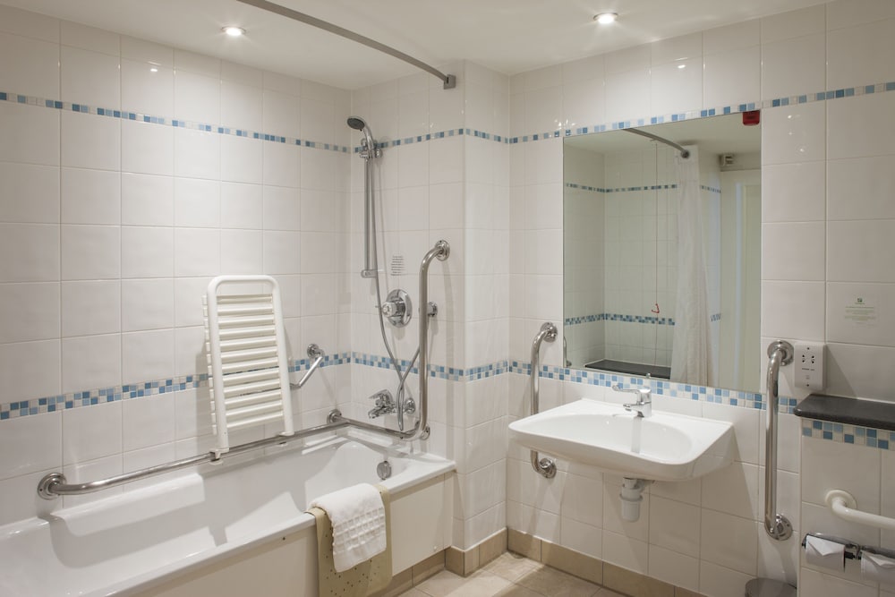 holiday inn stoke on trent m6 jct 15 by ihg