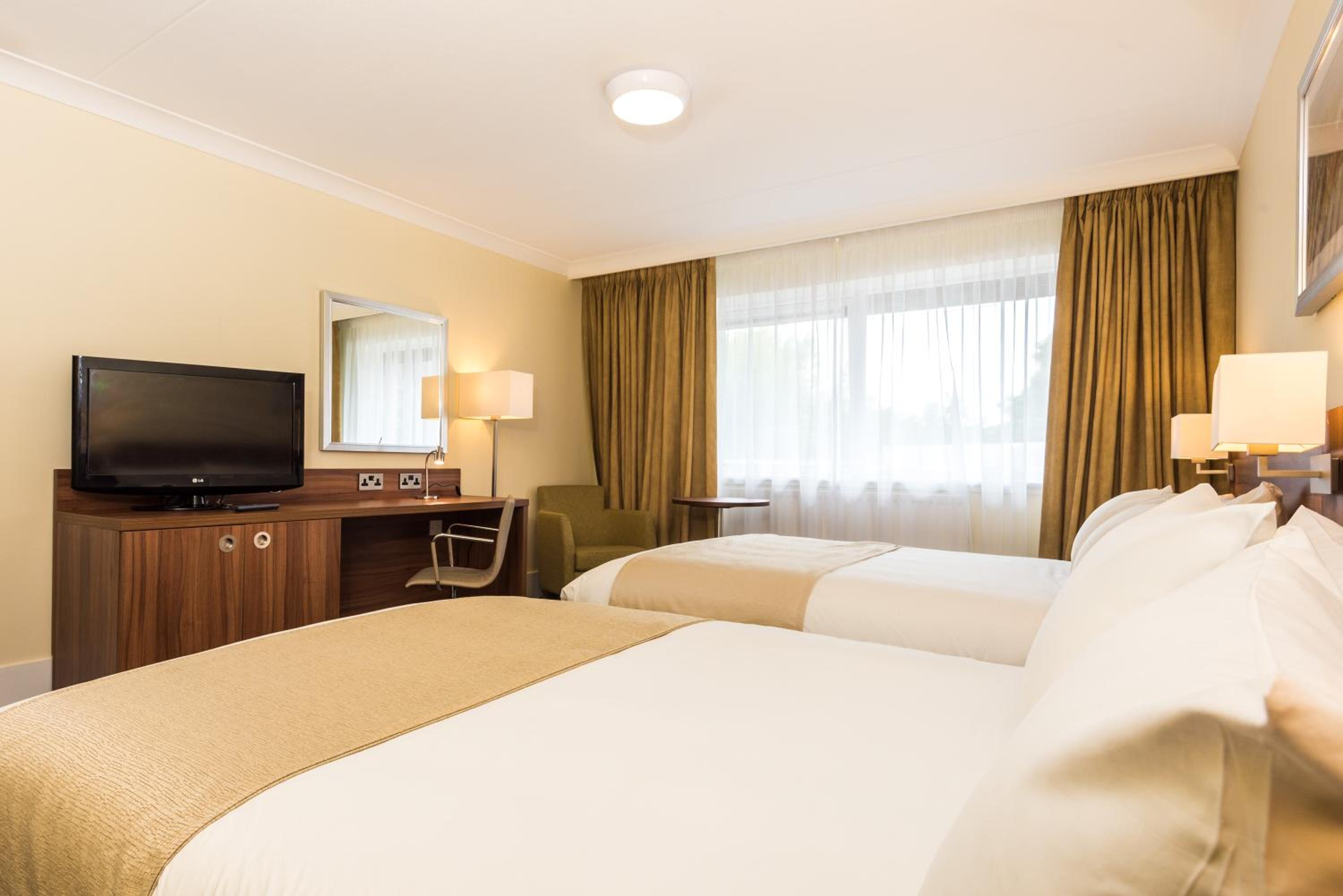 holiday inn stoke on trent m6 jct 15 by ihg