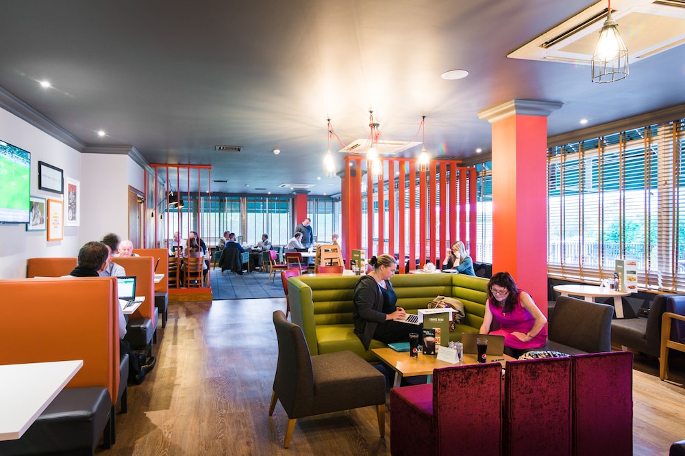 holiday inn stoke on trent m6 jct 15 by ihg