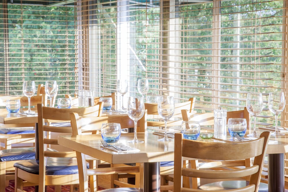 holiday inn stoke on trent m6 jct 15 by ihg