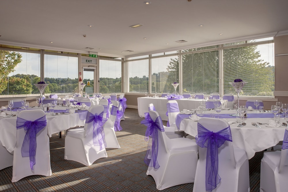 holiday inn stoke on trent m6 jct 15 by ihg
