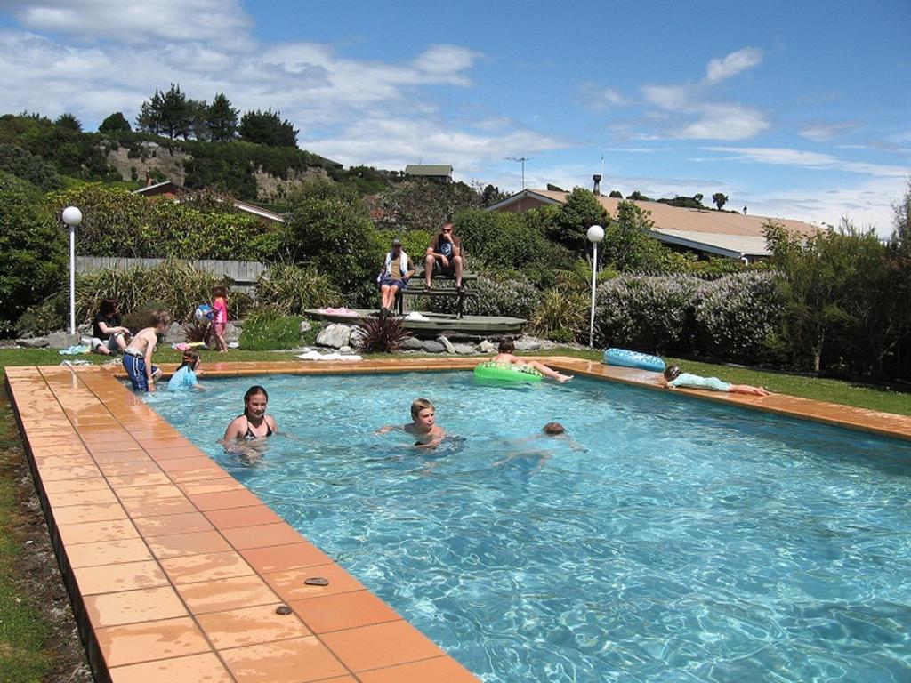 252 beachside motels and holiday park
