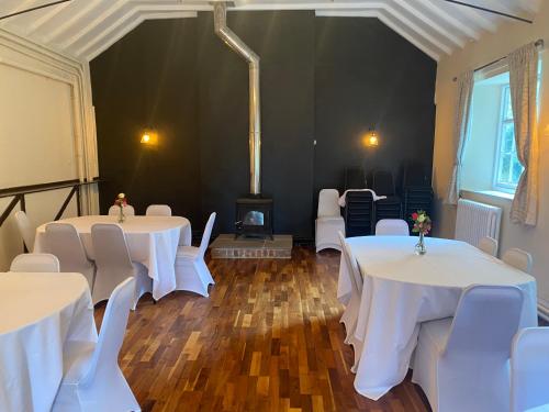 the george inn at tideswell