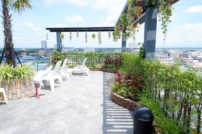 hak huot hotel i